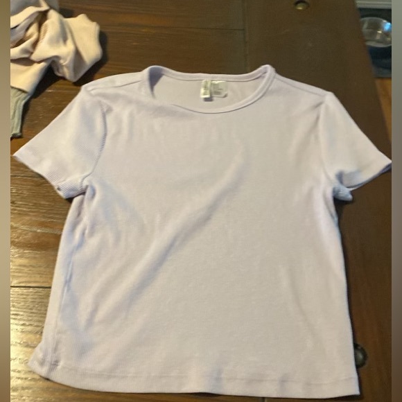 Cotton on, Hand M, and Shein women’s baby tees - Picture 5 of 12